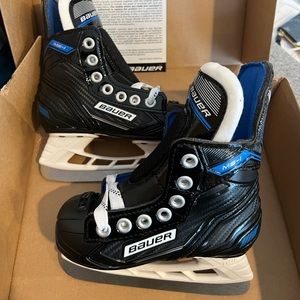 *NEW* The Bauer® Youth MS1 Ice Hockey Skates